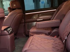 NIO ES8 Six-Seat Executive Signature Edition - ფოტო 4