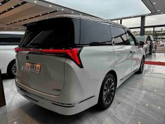 Buick GL8 Luxe Smart Comfort Edition - ფოტო 19