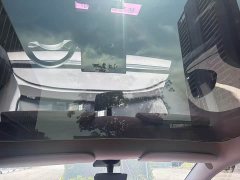 Tesla Model Y Long Range All-Wheel Drive - ფოტო 12
