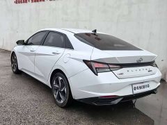 Hyundai Elantra 1.5L CVT Luxury - ფოტო 7