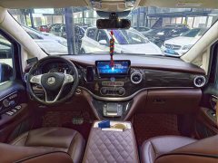 Mercedes-Benz Vito 2020 2.0T Elite 7-Seater - ფოტო 11