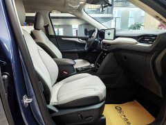 Ford Escape EcoBoost 245 FWD Prestige Edition - ფოტო 10