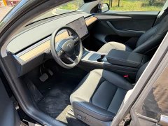 Tesla Model Y Standard Range RWD - ფოტო 4