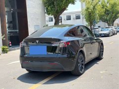 Tesla Model Y Standard Range RWD - ფოტო 7