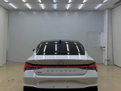 Hyundai Elantra 2022 1.5L CVT Luxury - ფოტო 5