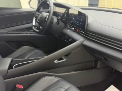 Hyundai Elantra 2022 1.5L CVT Luxury - ფოტო 8