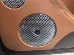 Bentley Bentayga 4.0T V8 - ფოტო 15