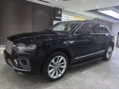 Bentley Bentayga 4.0T V8 - ფოტო 4