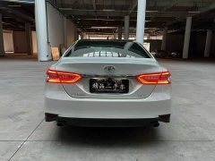 Toyota Camry 2021 2.5G Luxury - ფოტო 8