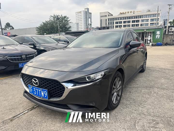 Mazda3 Axela 2.0L Automatic Premium Edition - car from China