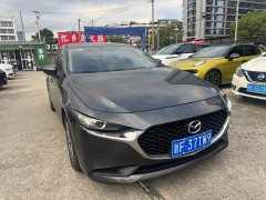 Mazda3 Axela 2.0L Automatic Premium Edition - photo 2