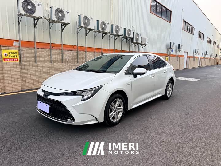 Toyota Corolla Hybrid 1.8H E-CVT Base - ავტომობილი ჩინეთიდან
