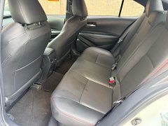 Toyota Corolla Hybrid 1.8H E-CVT Base - ფოტო 6