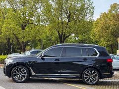 BMW X7 xDrive40i Executive M Sport Package - ფოტო 6