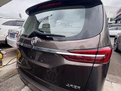 Buick GL8 Land Official Business Class 652T Comfort Edition - ფოტო 16