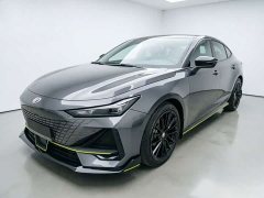 Changan UNI-V 1.5T Premium - ფოტო 1