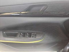 Changan UNI-V 1.5T Premium - ფოტო 10