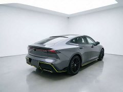 Changan UNI-V 1.5T Premium - ფოტო 2