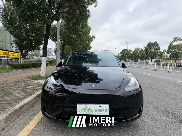 Tesla Model Y 2022 Rear-Wheel Drive - ავტომობილი ჩინეთიდან