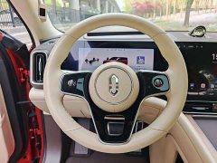 AITO M9 Extended Range Ultra 42kWh 6-Seater - ფოტო 14