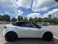 Tesla Model Y Standard Range RWD - ფოტო 3