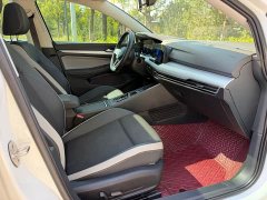 Volkswagen Golf 280TSI DSG Pro Launch Edition - ფოტო 9