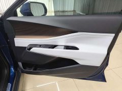 Cadillac GT4 2023 25T Fashion Edition - ფოტო 18