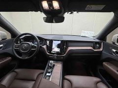 Volvo XC60 Plug-in Hybrid T8 PHEV Long Range AWD Smart Remote Luxury Edition - ფოტო 10