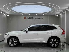 Volvo XC60 Plug-in Hybrid T8 PHEV Long Range AWD Smart Remote Luxury Edition - ფოტო 3