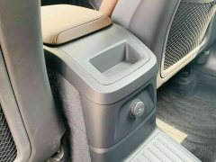 Volvo XC60 Plug-in Hybrid T8 PHEV Long Range AWD Smart Remote Luxury Edition - ფოტო 7