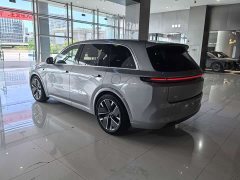Li Auto L8 Ultra Smart Refresh Edition - ფოტო 4