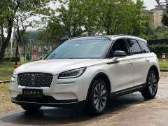 Lincoln Explorer 2022 2.0T FWD Elegant Edition - ფოტო 3