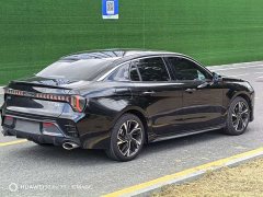 Lynk & Co Geely Lynk & Co 03 1.5T DCT Pro - ფოტო 12