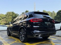 BMW X5 2022 xDrive 30Li Luxury M Sport Package - ფოტო 4