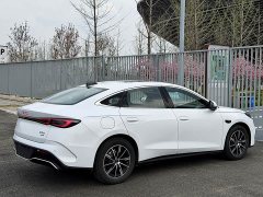 BYD Dolphin 06 DM-i Smart Drive 120KM Deluxe - ფოტო 5