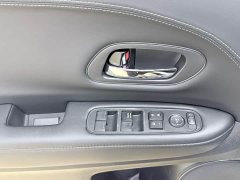 Honda Vezel 2020 1.5L CVT Pioneer Edition - ფოტო 10