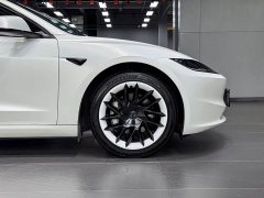 Tesla Model 3 Rear-Wheel Drive - ფოტო 18
