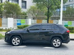 Toyota RAV4 2.0L CVT FWD Style Edition - ფოტო 3