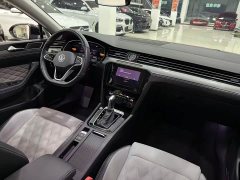 Volkswagen Magotan 2 Million Units Commemorative Edition 330TSI DSG Leading Version - ფოტო 12