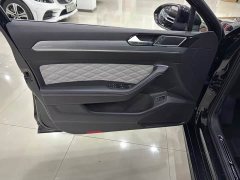 Volkswagen Magotan 2 Million Units Commemorative Edition 330TSI DSG Leading Version - ფოტო 4