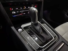 Volkswagen Magotan 2 Million Units Commemorative Edition 330TSI DSG Leading Version - ფოტო 9
