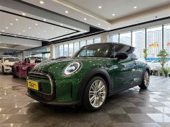 BMW MINI 2022 1.5T COOPER Classic Edition - ფოტო 1