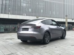Tesla Model Y 2022 Rear-Wheel Drive - ფოტო 5