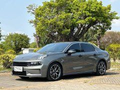 Lynk & Co Geely Lynk & Co 03 1.5T DCT Pro - ფოტო 1