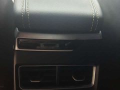 Geely Xingrui 1.5T Diesel Fuyao Edition - ფოტო 10