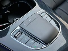 Mercedes-Benz E-Class (Imported) E 260 4MATIC Coupe - ფოტო 13