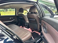 BMW 3 Series Facelift 325Li M Sport Night Edition Package - ფოტო 9