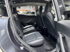 Tesla Model Y Rear-Wheel Drive - ფოტო 14
