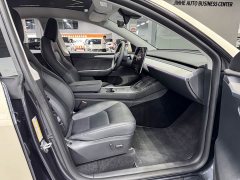 Tesla Model Y Rear-Wheel Drive - ფოტო 15