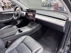 Tesla Model Y Rear-Wheel Drive - ფოტო 16